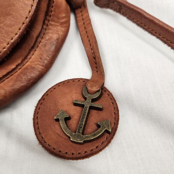 Harbour 2nd Cognac Moon Genuine Leather Clutch Belt Bag Crossbody Fanny Pack GUC - Picture 4 of 9